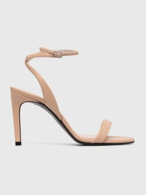 Calvin Klein sandały skórzane HEEL SANDAL 90 LTH kolor beżowy HW0HW01945