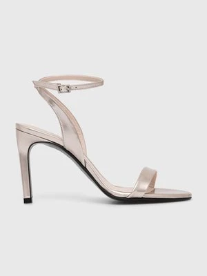 Calvin Klein sandały skórzane HEEL SANDAL 90 PEARL kolor złoty HW0HW02026