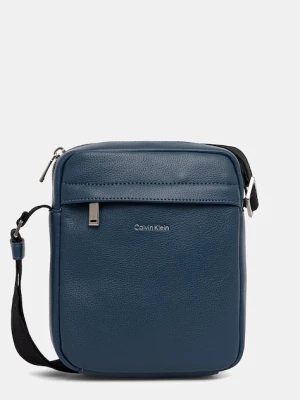 Calvin Klein saszetka kolor niebieski LV04D3160G