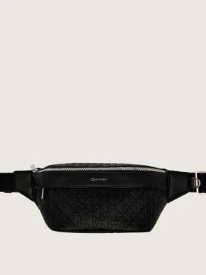 Calvin Klein Saszetka nerka czarny
