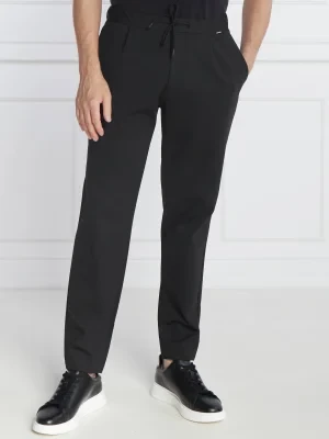 Calvin Klein Spodnie dresowe COMFORT KNIT PLEAT | Tapered fit