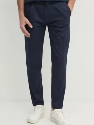 Calvin Klein spodnie męskie kolor granatowy w fasonie chinos K10K114104