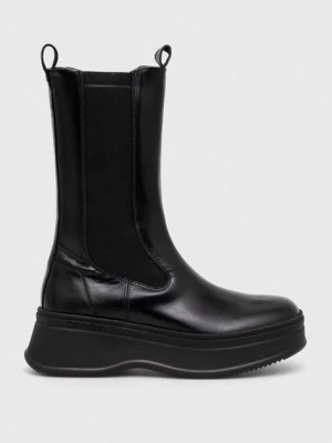 Zdjęcie produktu Calvin Klein sztyblety skórzane PITCHED CHELSEA BOOT damskie kolor czarny na platformie HW0HW01686