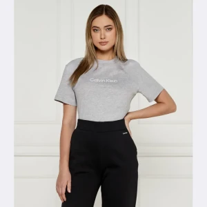 Calvin Klein T-shirt HERO LOGO | Regular Fit