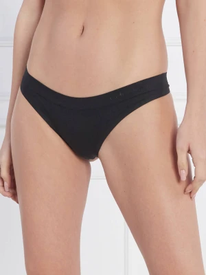 Calvin Klein Underwear Stringi czarny