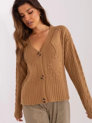 Camelowy damski sweter rozpinany w warkocze BADU