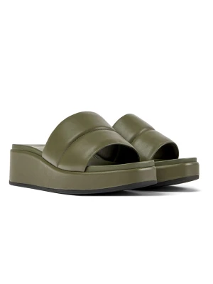 Camper Skórzane klapki w kolorze khaki na koturnie rozmiar: 41