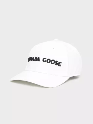 Canada Goose Biała czapka z daszkiem M/L