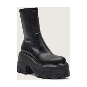 Casadei Botki na platformie MALLEOLO