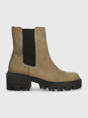 Charles Footwear botki zamszowe Diana damskie kolor zielony na platformie Diana.Boots.Military.G