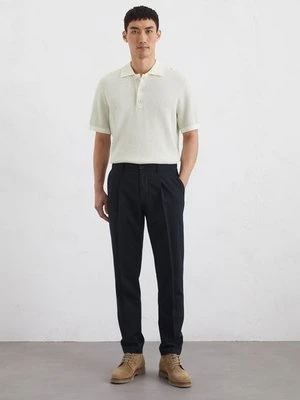 Chino model Osby jogger plisy zwężane Marc O'Polo