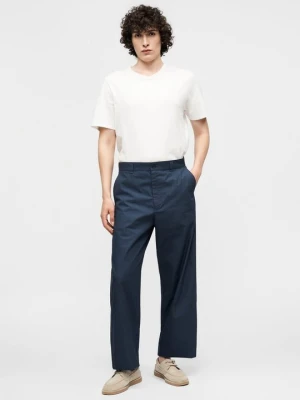 Chinosy A.p.c. granatowy