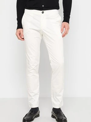 Chinosy Armani Exchange