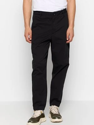 Chinosy Armani Exchange