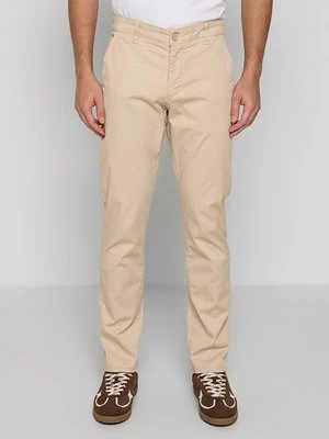 Chinosy Armani Exchange