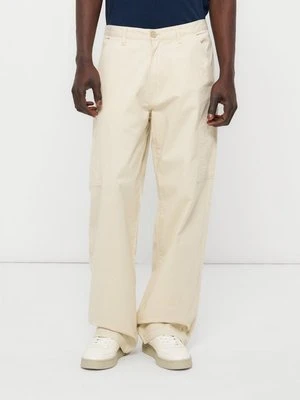 Chinosy Armani Exchange