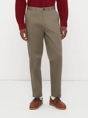 Chinosy Barbour oliwkowy