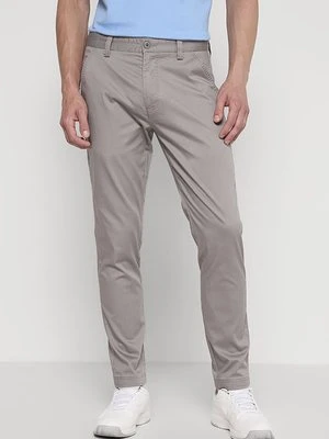 Chinosy Calvin Klein Golf