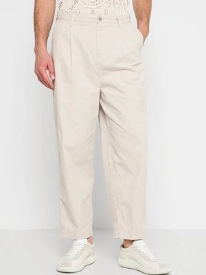 Chinosy Calvin Klein Jeans