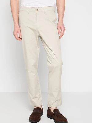 Chinosy Dockers