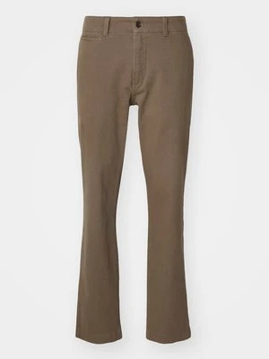 Chinosy Dockers