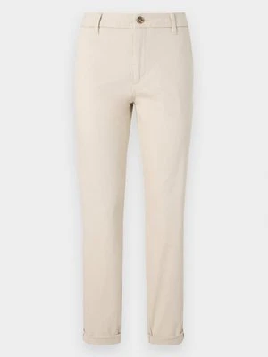 Chinosy Dockers