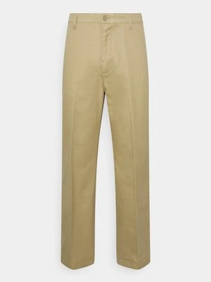 Chinosy Dockers beżowy