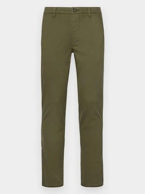 Chinosy Dockers