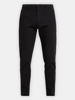 Chinosy Dockers