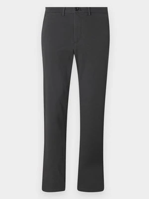 Chinosy Dockers