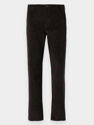 Chinosy Dockers