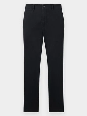 Chinosy Dockers
