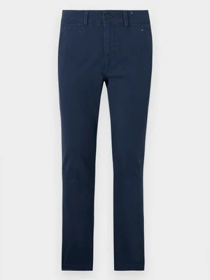 Chinosy Dockers