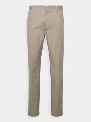 Chinosy Emporio Armani