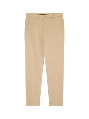 Chinosy Hackett London