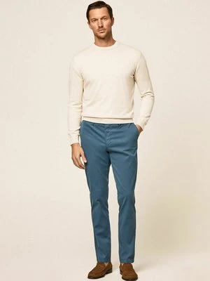 Chinosy Hackett London