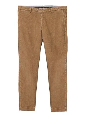 Chinosy Hackett London