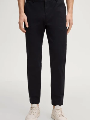 Chinosy Hank w kolorze ciemnoniebieskim Joop