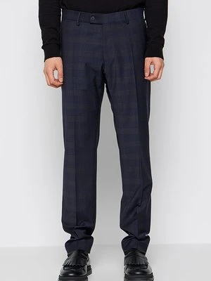 Chinosy Hechter Paris