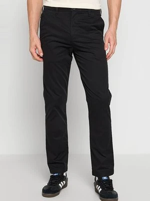 Chinosy Hollister Co.