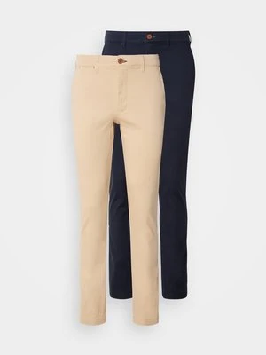 Chinosy INDICODE JEANS