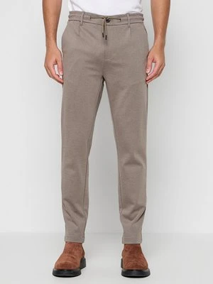 Chinosy INDICODE JEANS