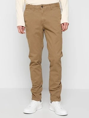 Chinosy INDICODE JEANS