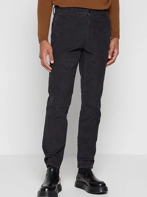 Chinosy Karl Lagerfeld