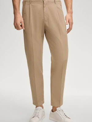 Chinosy Lead w kolorze beżowym Joop