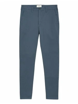 Chinosy Marks & Spencer