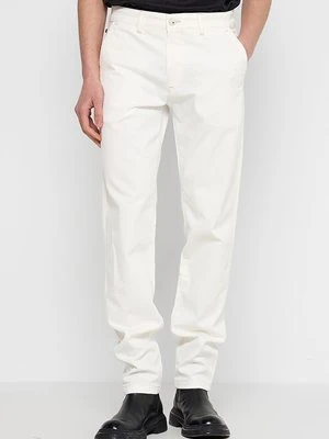 Zdjęcie produktu Chinosy Matinique