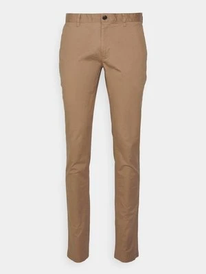 Chinosy Michael Kors