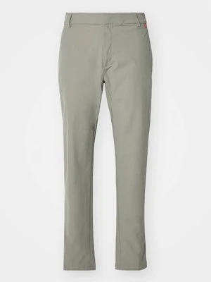 Chinosy Nike Sportswear