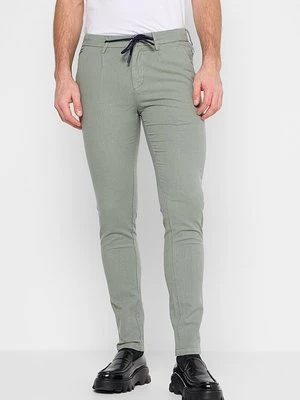 Chinosy NZA New Zealand Auckland